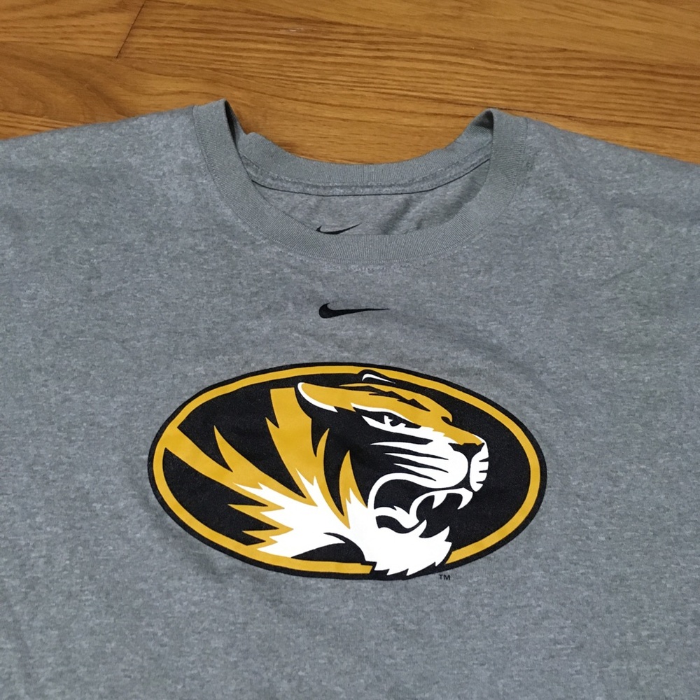 Nike Dri fit tee Missouri Tigers